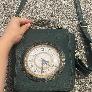 Elegant vintage Green Clock Design Handbag